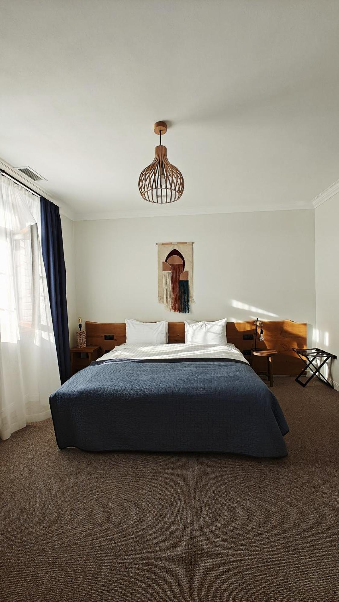 Bobritsa Dacha Hotel Bagian luar foto